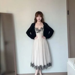 法式两件套蕾丝拼接网纱吊带连衣裙女装夏季收腰中裙叠穿黑色开衫