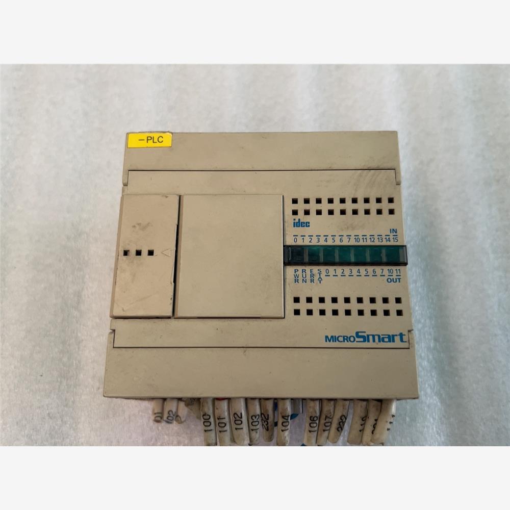 和泉PLCFC4A-C24R2一台