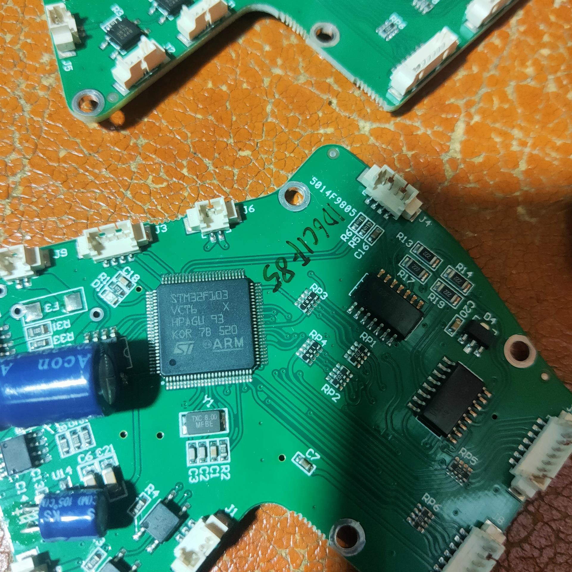 拆机二十四张STM32F103VCT6！八张STM32F10