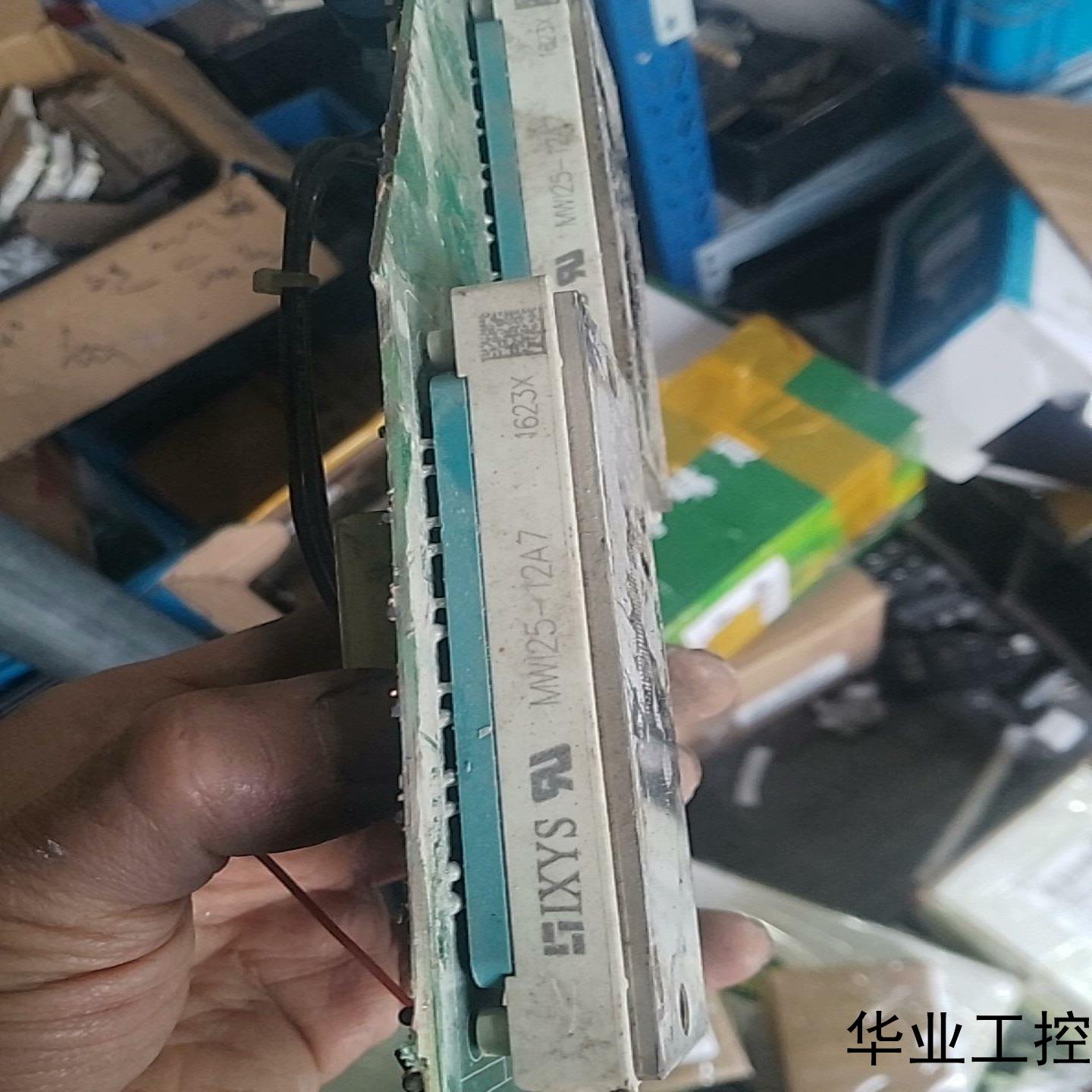 MWI25-12A7代替bsm25gd120dn2便宜处理议价商品