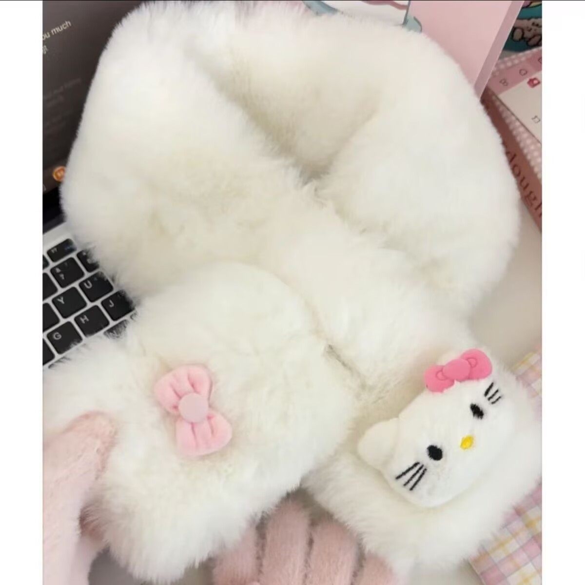 可爱蝴蝶结毛绒围巾冬季新款