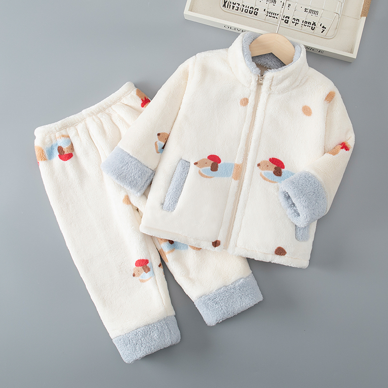秋冬季儿童法兰绒睡衣女孩男童加绒保暖女童宝宝珊瑚绒家居服套装