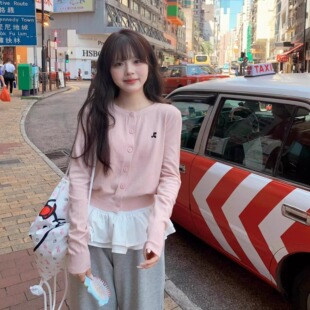 初秋露思穿搭新款针织开衫小众长袖毛衣女粉色小个子短款外套上衣