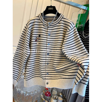 2025春秋新款圆领针织开衫