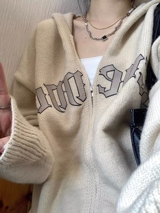 毛衣外套女春秋复古日系宽松开衫 慵懒风连帽针织衫 设计感拉链上衣