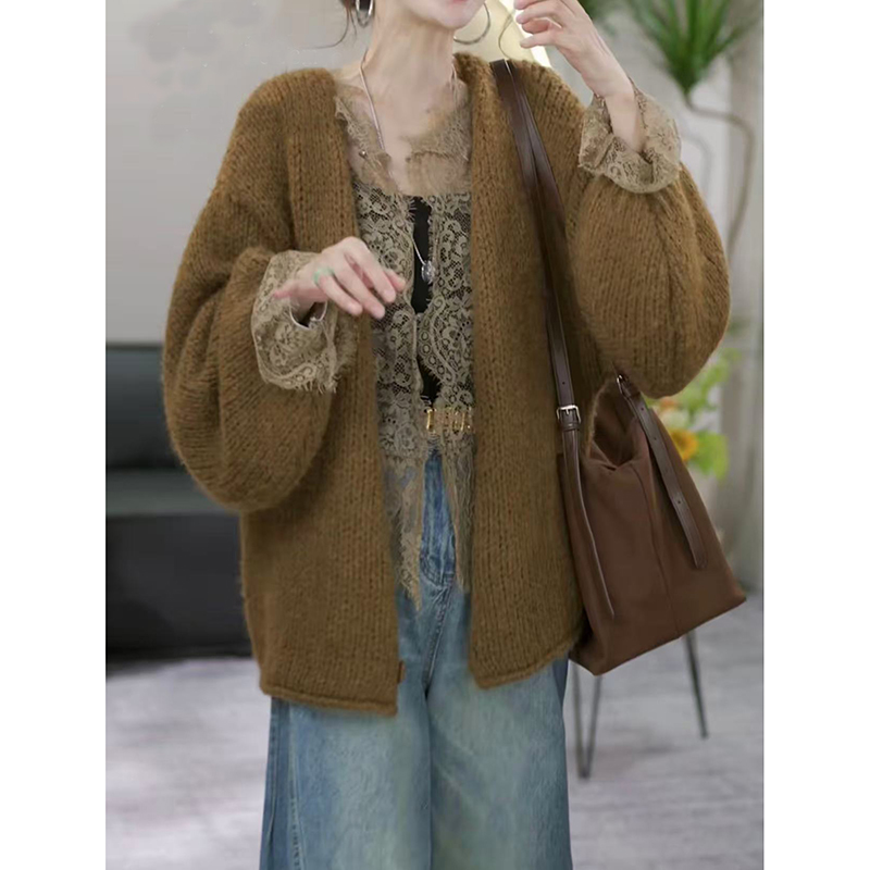 慵懒风灯笼袖针织毛衣开衫女