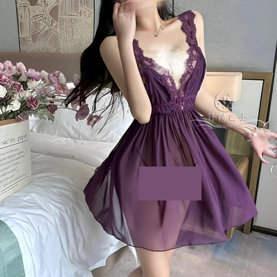 后背更性感呜呼紫色蕾丝吊带睡裙
