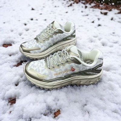 外贸尾货网面超软越野跑鞋