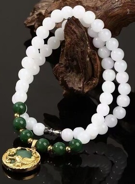 锦鲤戏莲绿色珍珠项链