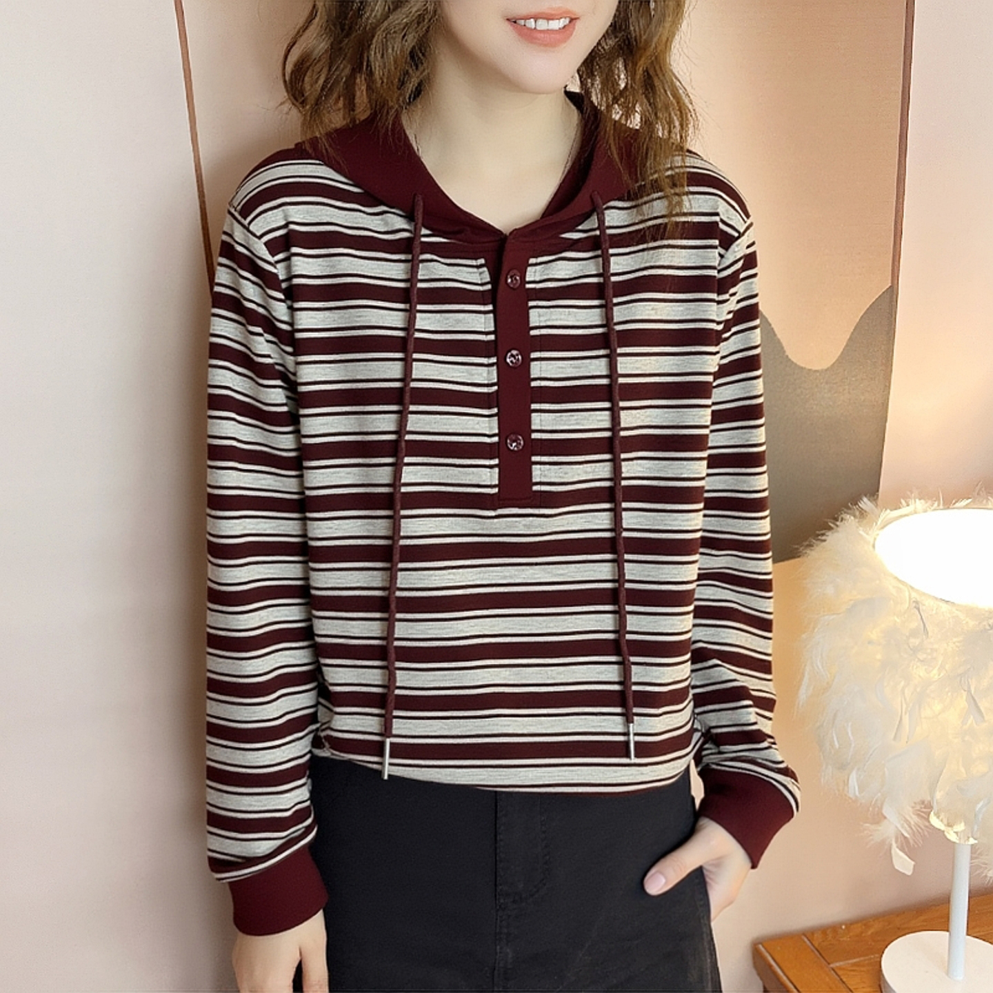 秋新款条纹连帽长袖宽松显瘦百搭休闲T恤撞色减龄女士妈妈装上衣