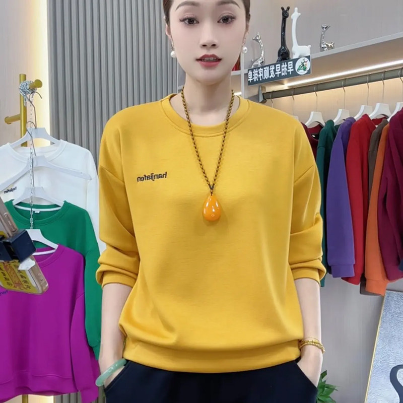 中老年妈妈装减龄休闲圆领长袖宽松显瘦卫衣春季字母刺绣套头上衣