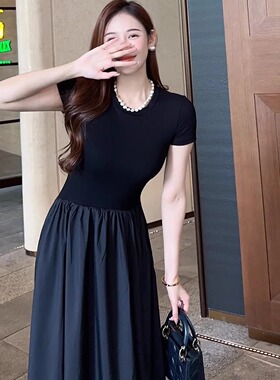 白色简约休闲连衣裙女25夏季新款棉料小众轻奢极简日常漂亮中长裙