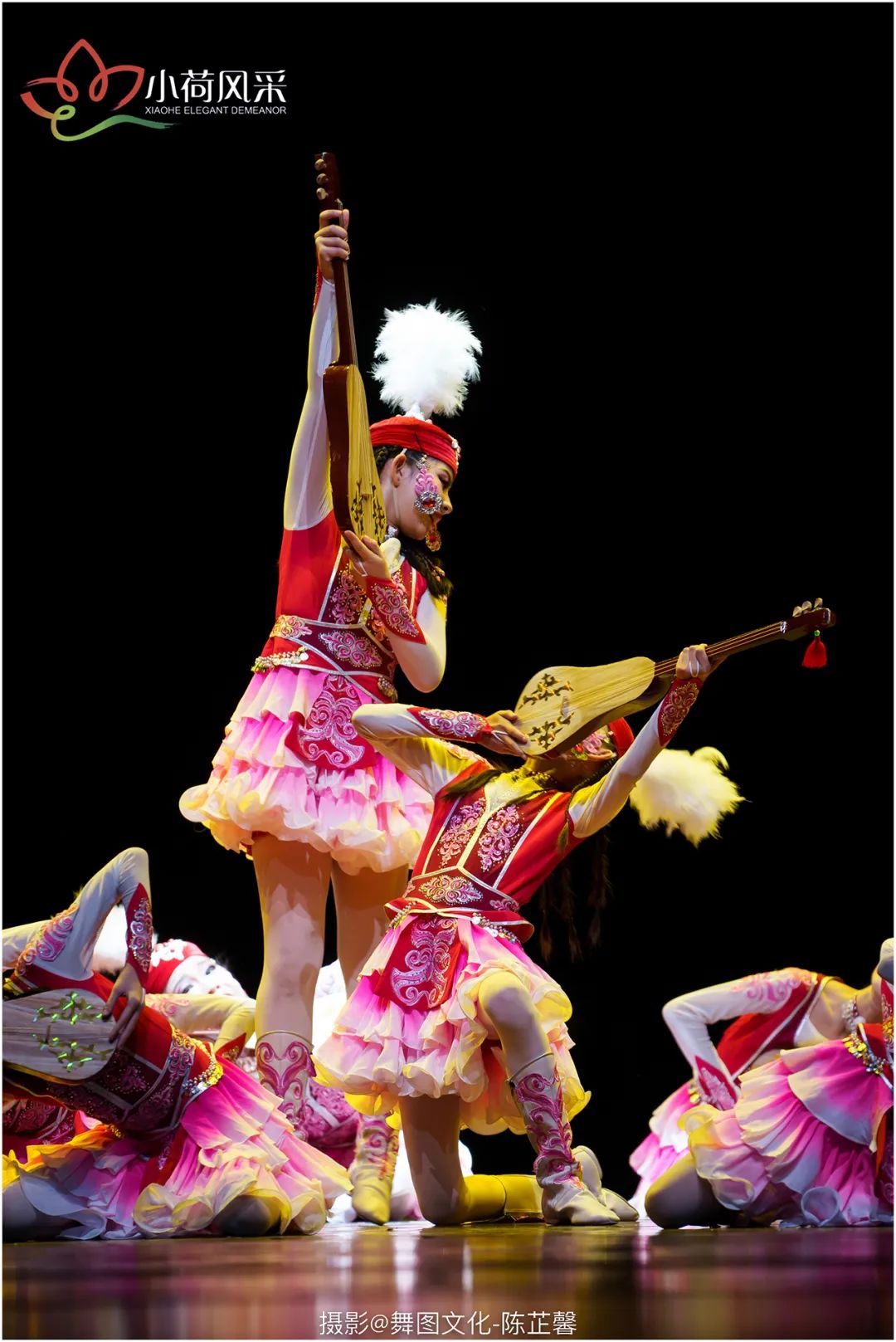 新疆少数民族新款托云牧场演出服