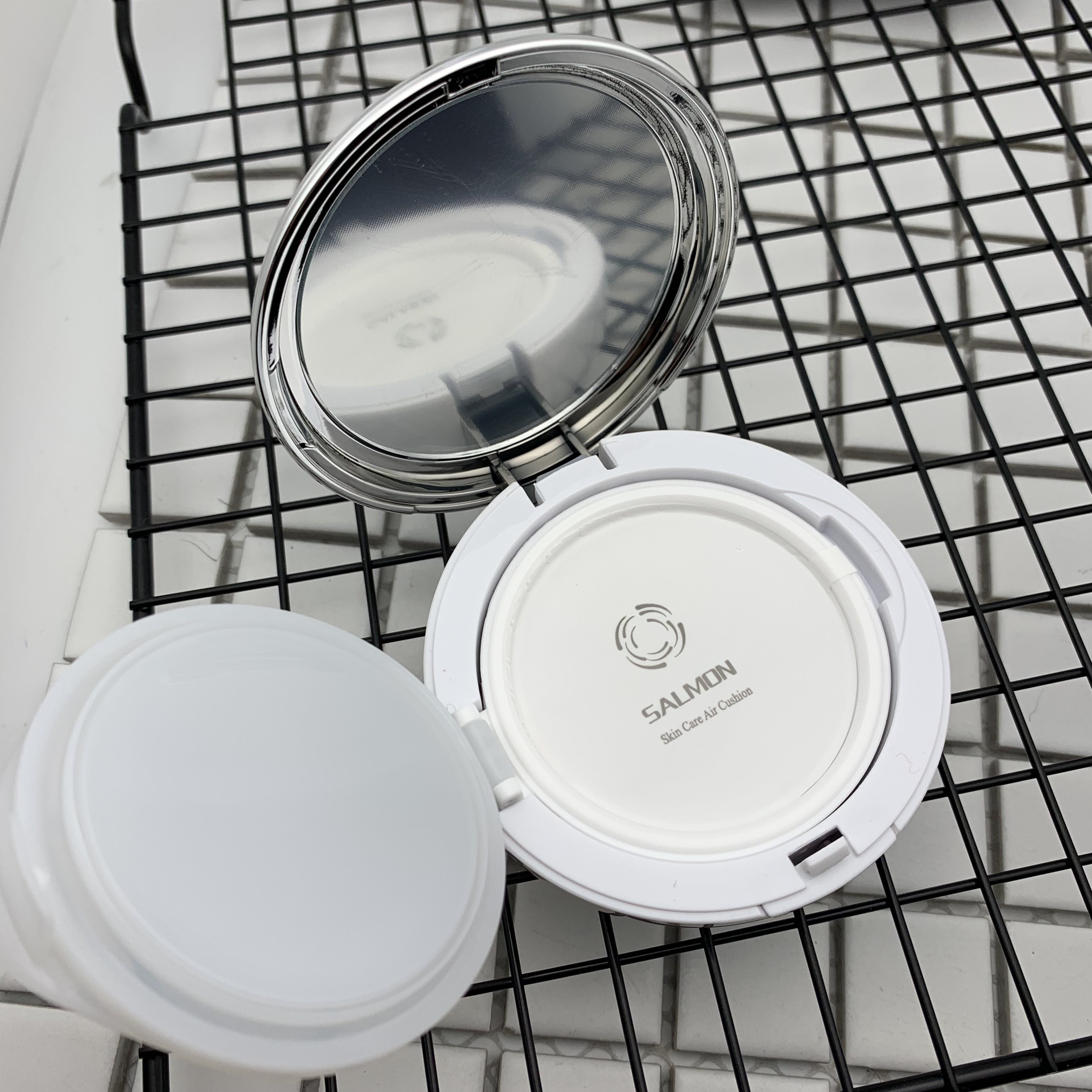 日本salmon鲑鱼气垫单层款遮瑕保湿水光白皙