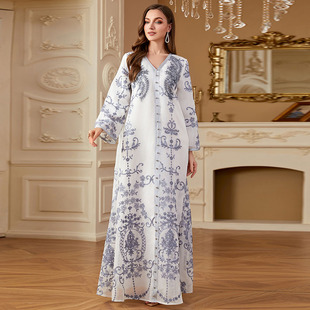 沙特阿拉伯钉珠绣花长袖连衣裙女式白袍礼服马来西亚高级气质长袍