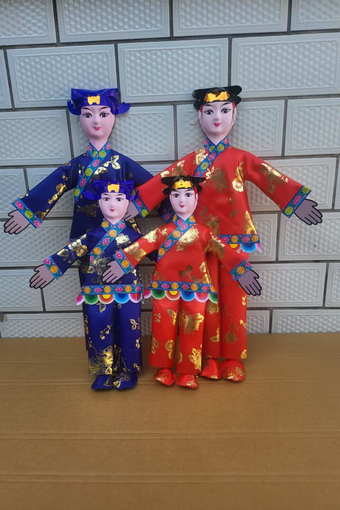 新品纸人童男童女金童玉女绸缎布料棉花填充纯手工制作厂家