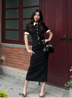 SP原2024秋冬新款黑色千金风通勤复古短袖单排扣修身连衣裙女长裙