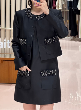 SP纯原2025秋冬新款黑色圆领钻饰外套背心裙小香风两件套装女气质