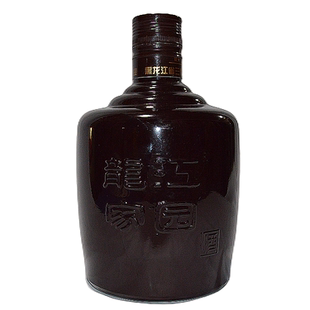 2014年龙江家园42度浓香型白酒2500毫升封坛原浆库存老酒