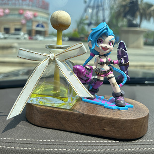 泡泡玛特LOL英雄联盟盲盒手办金克丝阿狸中控台持久淡香车载摆件