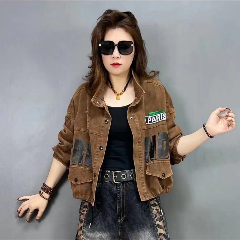 牛仔外套女2025年春季新款潮流印花韩版百搭减龄短款立领夹克上衣