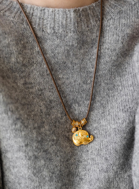 2025新款新中式吉祥小象长款项链女秋冬复古小众设计高级感毛衣链