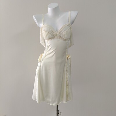 2026新款冰丝纯欲风带胸垫睡裙女夏季新款镂空性感蕾丝睡衣家居服