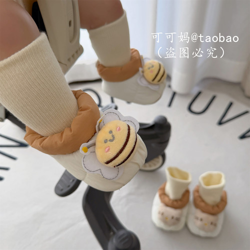 冬季6-12个月婴儿鞋袜加绒防掉一岁小月龄男女宝宝卡通防掉棉鞋袜