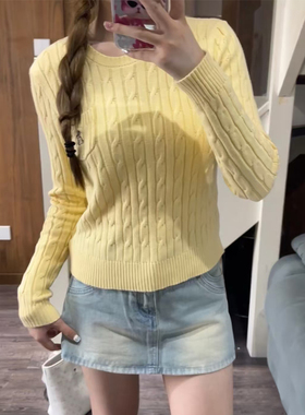 Brandy Girl官网冬季新款舒适合身鹅黄色长袖麻花bm针织毛衣