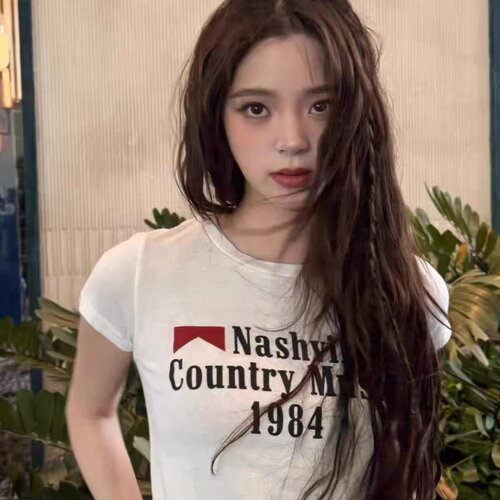 欧阳娜娜同款bm短袖T恤