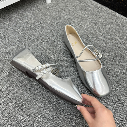 外贸大码复古一字扣玛丽珍鞋