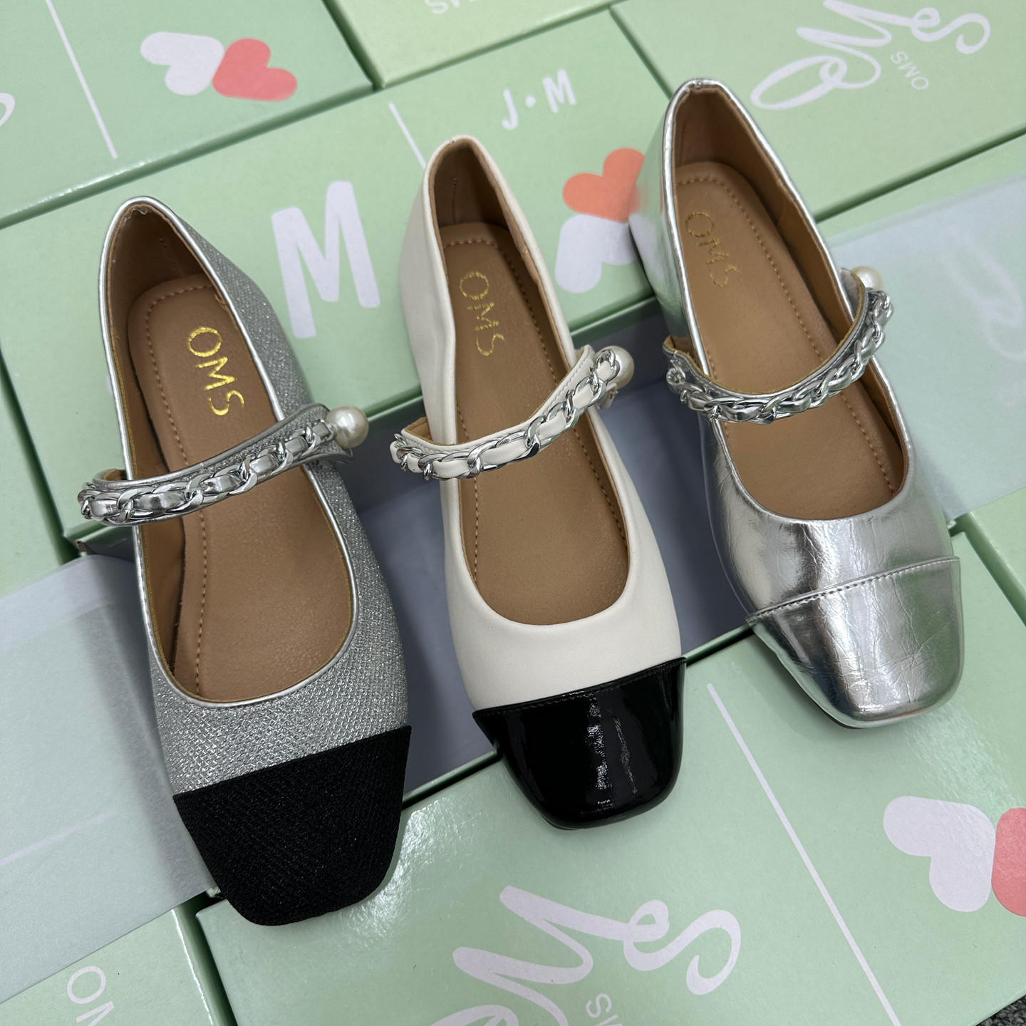 法式小香风早春玛丽珍鞋女大码拼色浅口一字带链条魔术贴平底单鞋,女鞋,玛丽珍鞋,淘宝优惠券,粉丝福利购,淘宝优惠卷