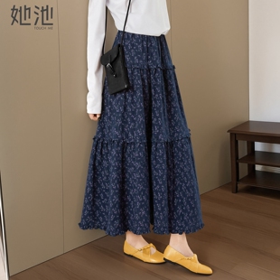 她池松紧腰半身裙2026春装新款女装复古印花A字显瘦中长款蛋糕裙
