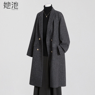 她池正肩中长款双排扣大衣外套
