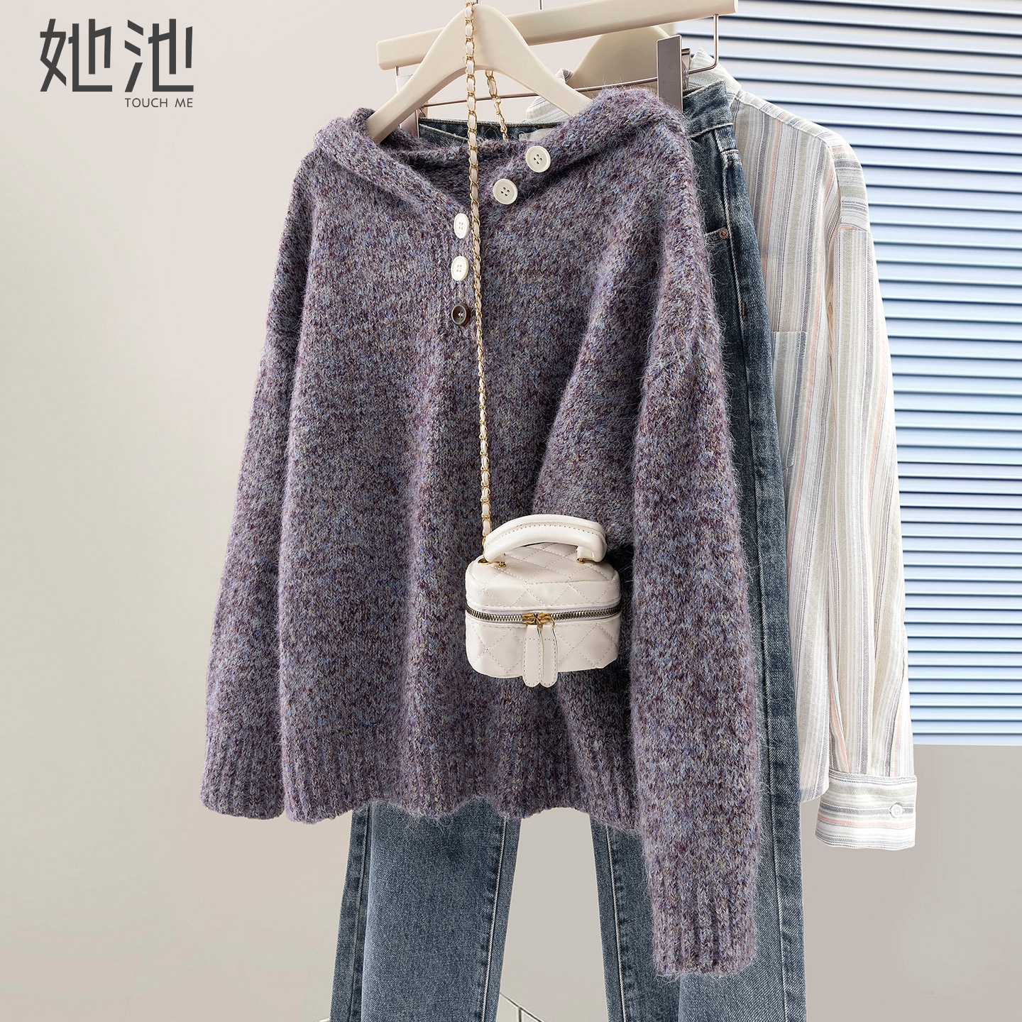 她池宽松款慵懒风长袖连帽毛衣