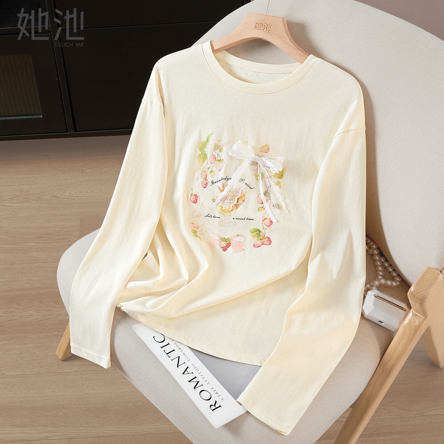 她池圆领T恤2026春季新款女装时尚可爱风宽松款套头长袖印花上衣