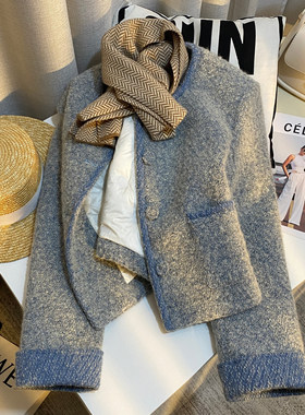 今年流行特惠蓝色高端精致绒毛小香风羽绒短外套2025冬装新款时髦