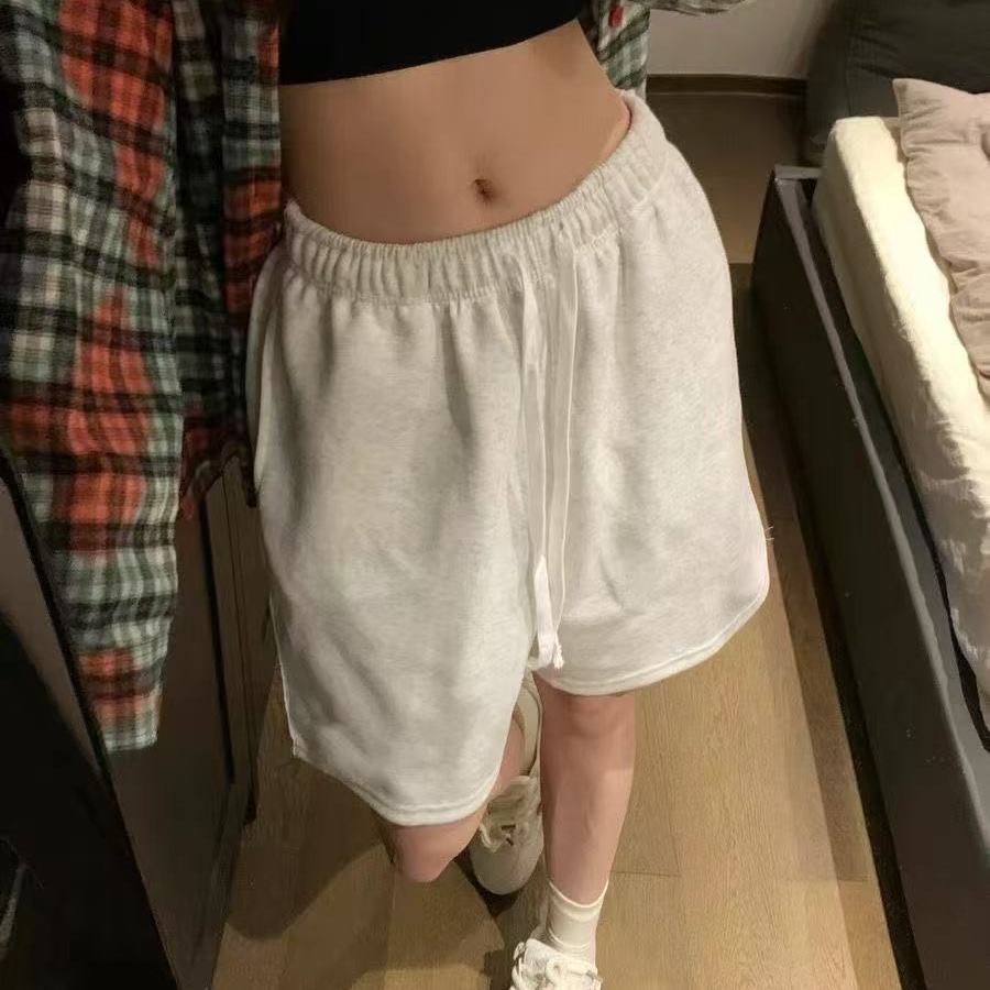 美式灰白色休闲运动短裤女夏季ins阔腿外穿学生体考宽松四五分裤