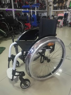 奥托博克 小雪豹定制款轮椅 生活运动轮椅 量身定制