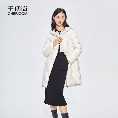 千仞岗休闲中长款连帽羽绒服女