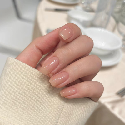 纯手工裸色穿戴甲中短款显白纯色