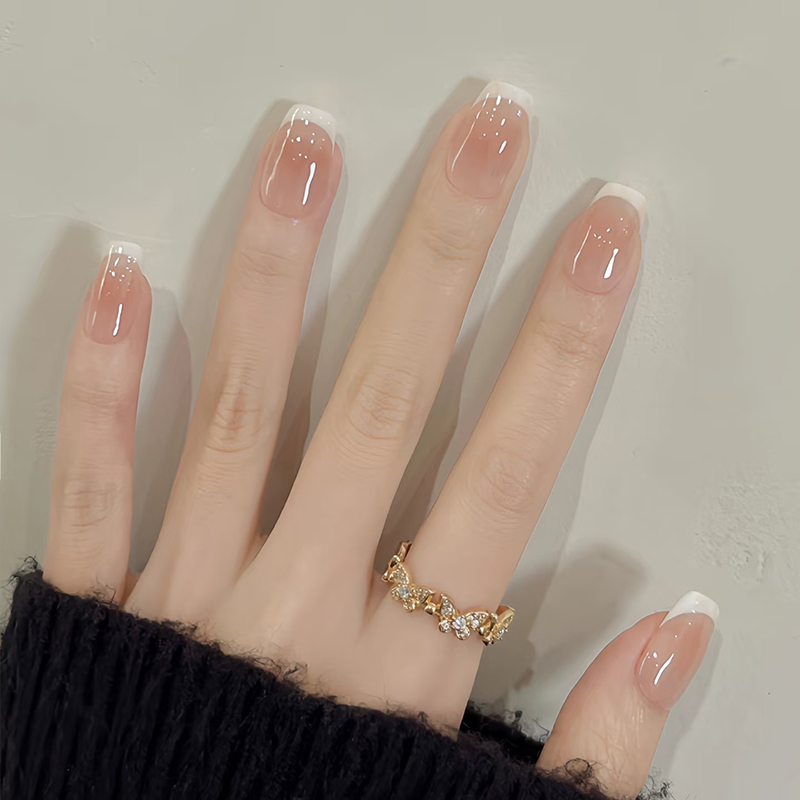 纯手工裸色法式穿戴甲短款显白