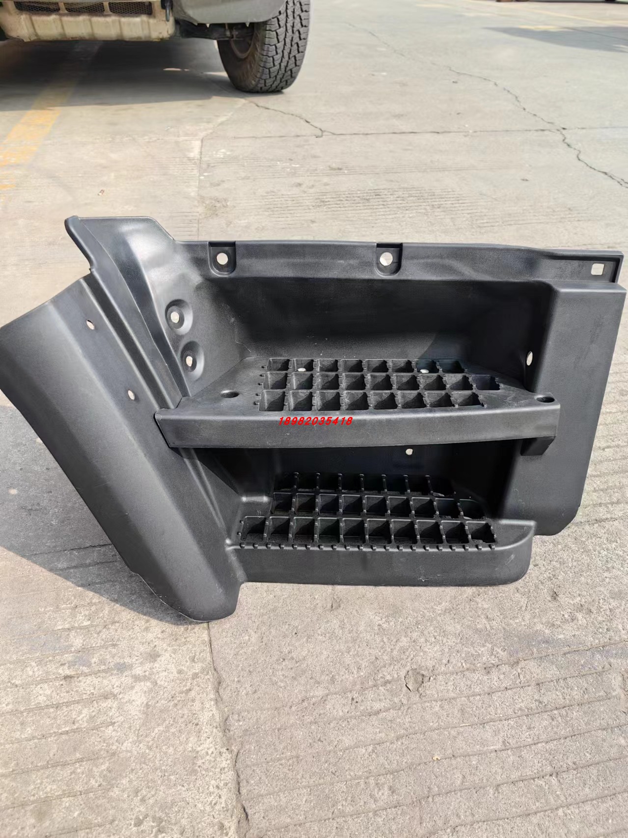 成都大运奥普力上车踏板原厂