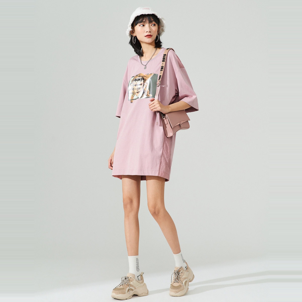 2021夏鸟圆领拼接女宽松A2FA92311休闲五分袖T恤连衣裙A2FA92311