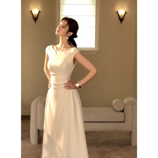 从一【3年10万件】法式气质收腰连衣裙削肩包袖一字领2.0新版时刻