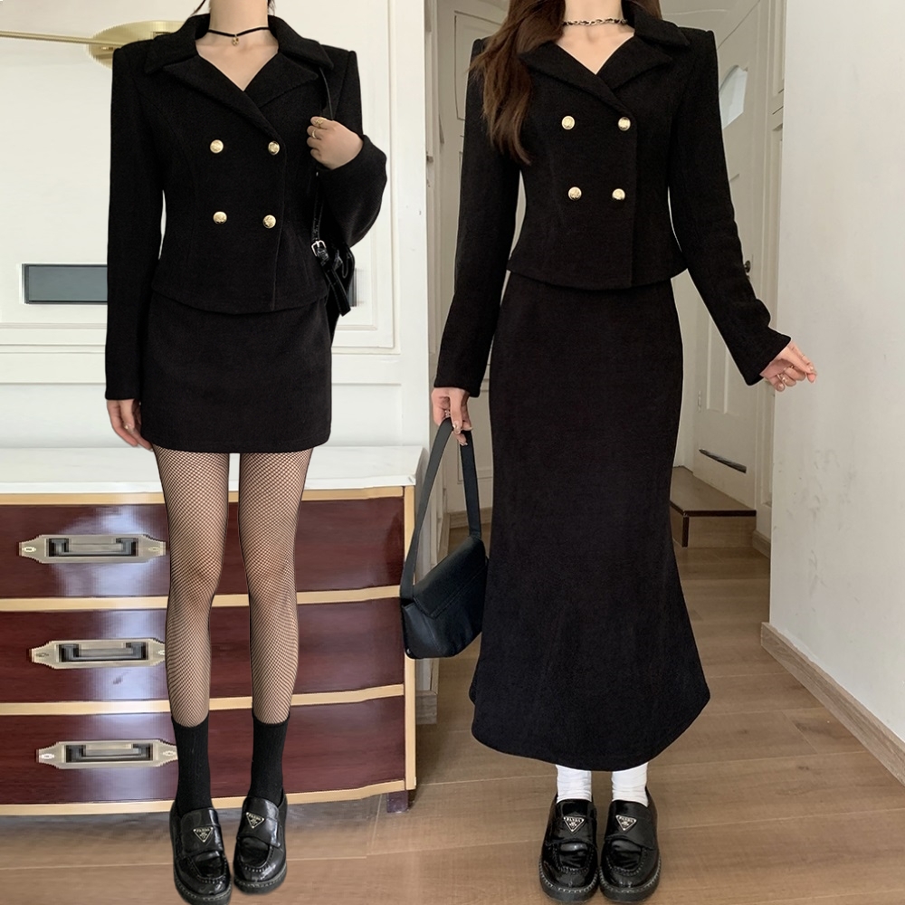 灯芯绒金扣西装鱼尾半裙加绒套装