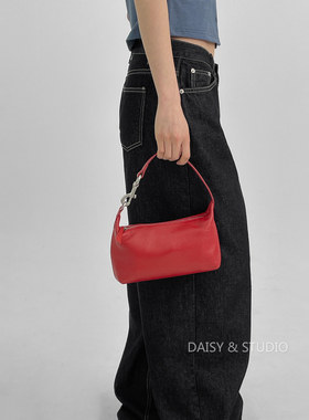 韩国简约自然牛皮锁扣hobo饭盒便当包手提腋下单肩斜挎女包百搭潮