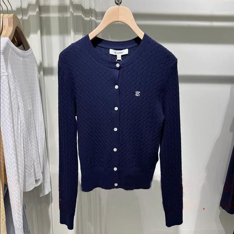 依恋秋冬新款针织衫中短款开衫绣花门襟织带打底EECKD37Q91