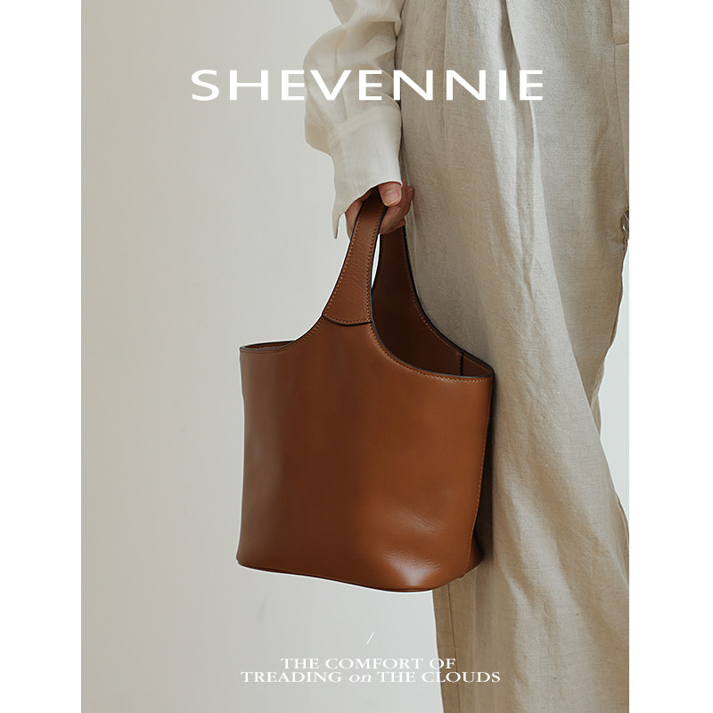 shevennie复古真皮大容量托特包水桶单肩手提包 2025新款秋冬女包,箱包皮具/热销女包/男包,通用款女包,淘宝优惠券,粉丝福利购,淘宝优惠卷