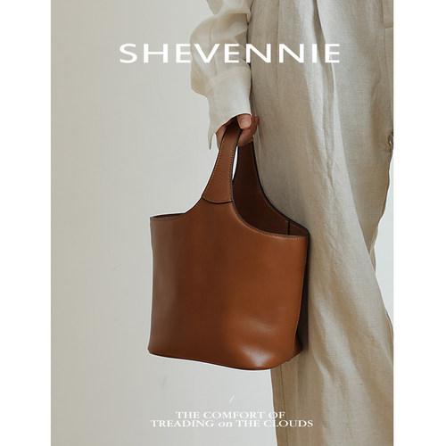 真皮设计师款托特包水桶包